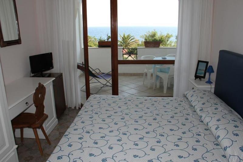 Hotel Il Vascello Marina Serra Eksteriør billede