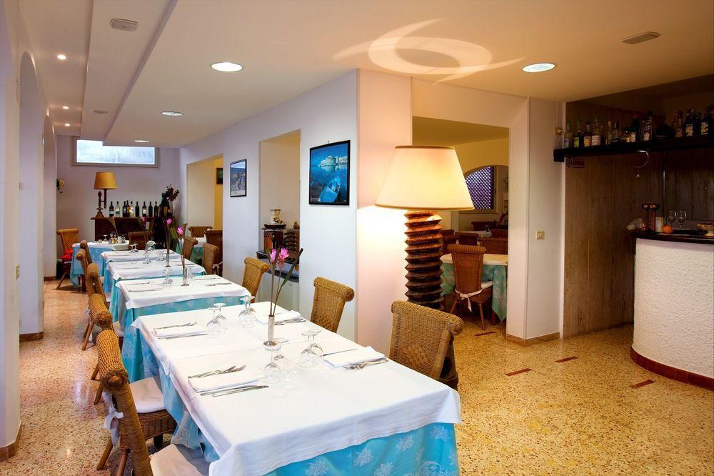 Hotel Il Vascello Marina Serra Eksteriør billede