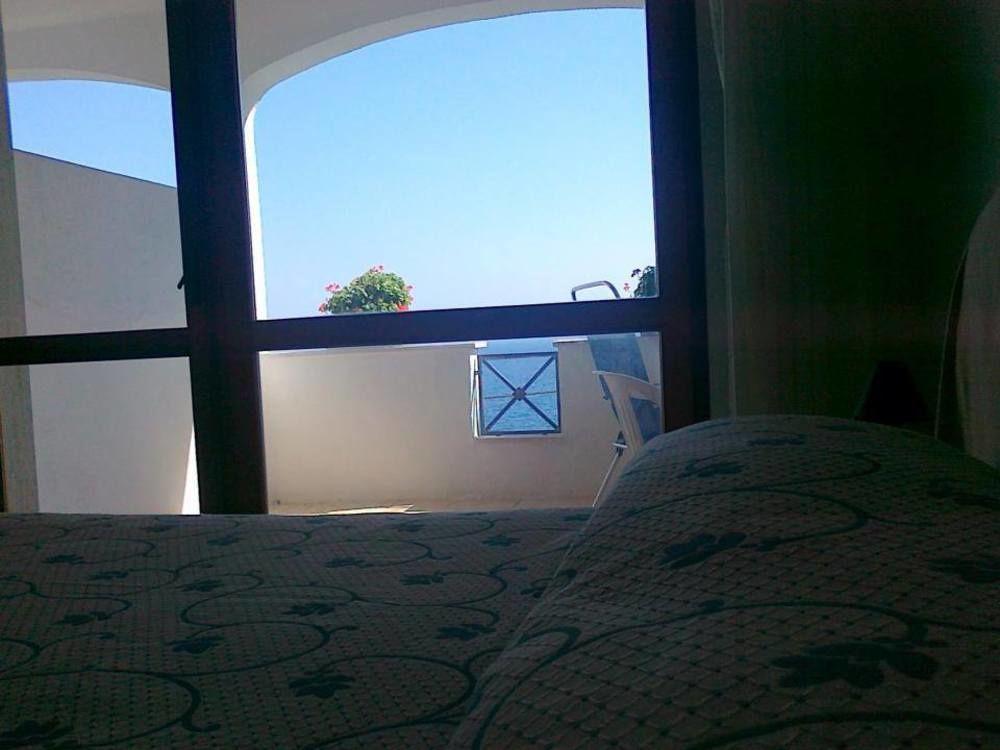 Hotel Il Vascello Marina Serra Eksteriør billede